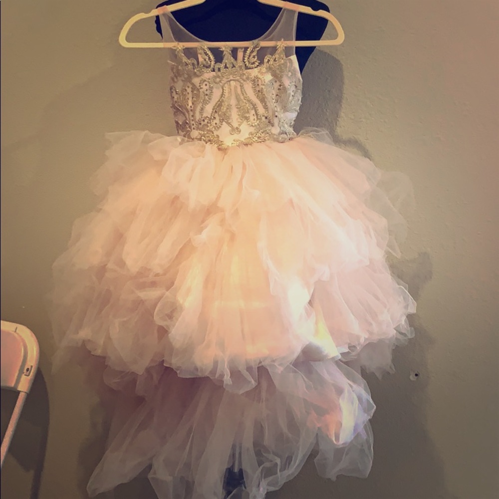 Two girls formal dresses sz 8 & 10. Worn once!